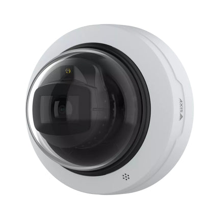 Side-by-side surveillance rendering illustrating the corrective capability of Axis Forensic WDR and Lightfinder color processing in low-light environments.