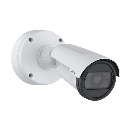 Detail view of the AXIS P1467-LE lens and IR LEDs, highlighting its 40m OptimizedIR and Lightfinder 2.0 technology for superior low-light performance.