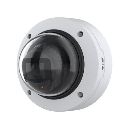 Indoor low-light surveillance image showing the 40m OptimizedIR capability of the AXIS P3277-LV.