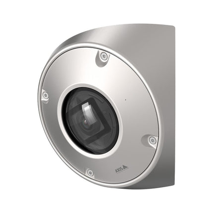 Low-light scenario showcasing the 940nm invisible IR performance of the AXIS Q9216-SLV network camera in total darkness.