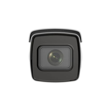Hikvision iDS-2CD8A46G0-IZ/UH installed on a stainless pole mount in a cold-storage freezer aisle — −60°C cold-rated DeepinView bullet with built-in heater and 12VDC power supply for abattoir, alpine and ski-resort surveillance