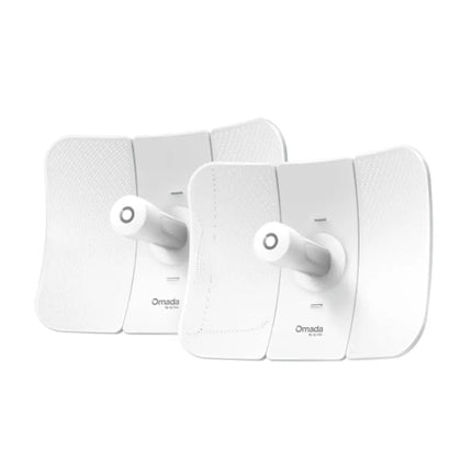 TP-Link Omada Beam Bridge 5 UR KIT package showing the twin 5GHz 867Mbps ultra-range indoor and outdoor wireless bridge units with high-gain 23dBi directional antennas.