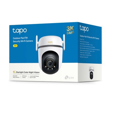Infographic illustrating the TC43 security camera executing smart AI motion detection and night vision monitoring.