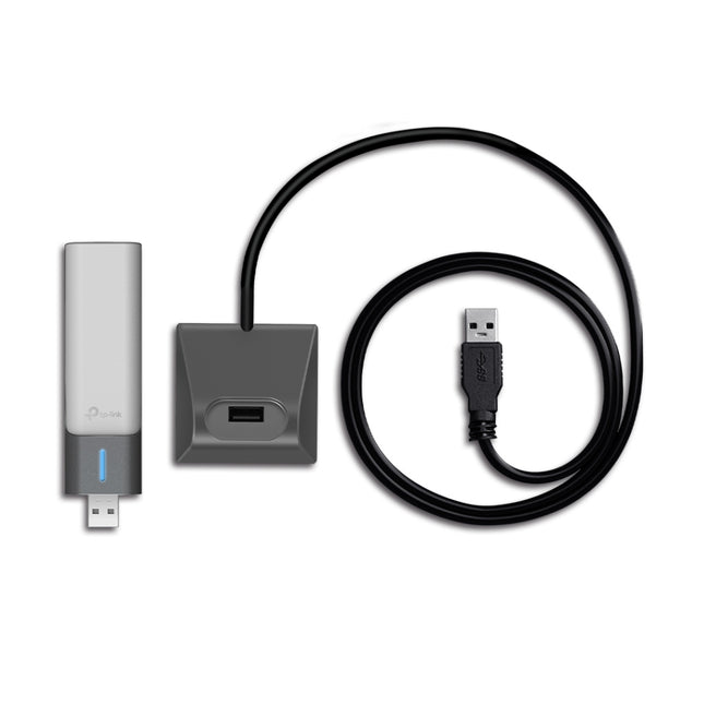Close-up view of dual adjustable high-gain antennas and USB 3.0 desktop cradle for TP-Link Archer TX20UH.