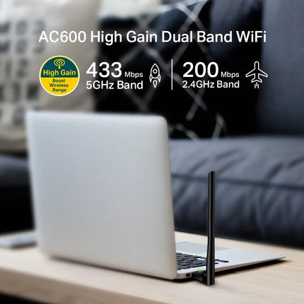 An infographic-style image illustrating the Archer T2U Plus dual-band capabilities, supporting speeds of up to 200Mbps on the 2.4GHz band and 433Mbps on the 5GHz band.