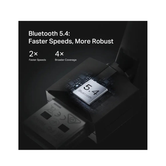 Close-up diagram of the UB500 Plus Bluetooth adapter highlighting its 180-degree rotating and adjustable multi-directional antenna design.