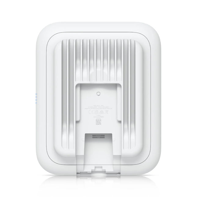 Front-facing product shot of the smooth, minimalist Ubiquiti U7 Outdoor access point configured without external antennas to utilize its internal directional beam.