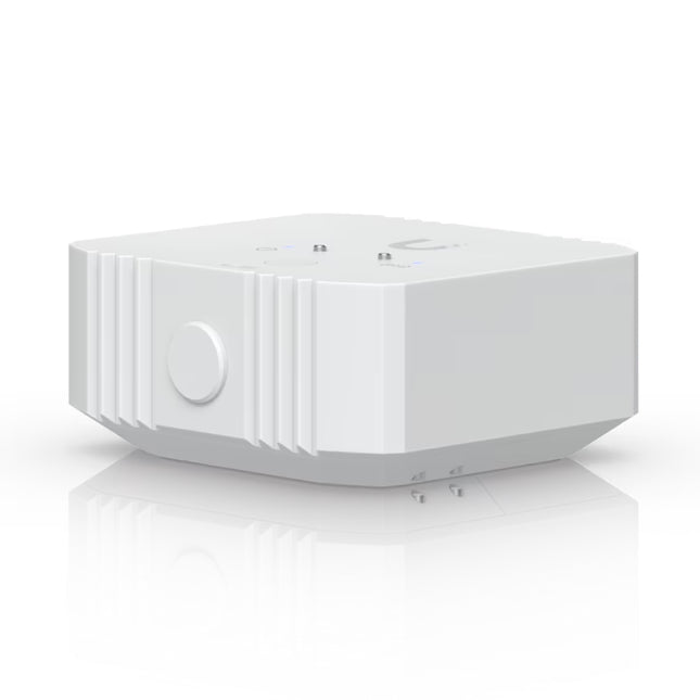 Rear mounting plate and magnetic bracket of Ubiquiti USL environmental sensor
