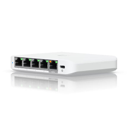Ubiquiti USW-Flex-2.5G-5 5-port 2.5GbE switch front perspective view